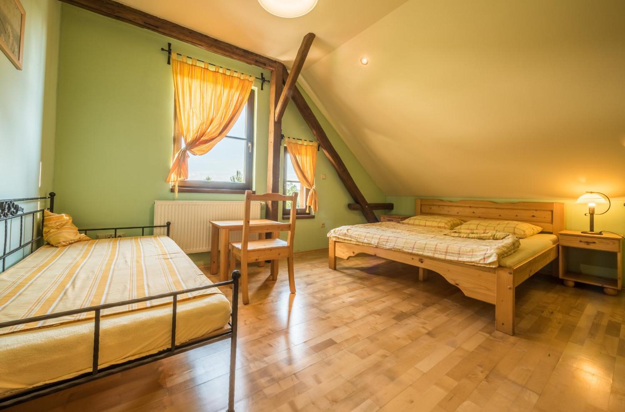 Penzion U Lisky Jarosov nad Nezarkou Bagian luar foto